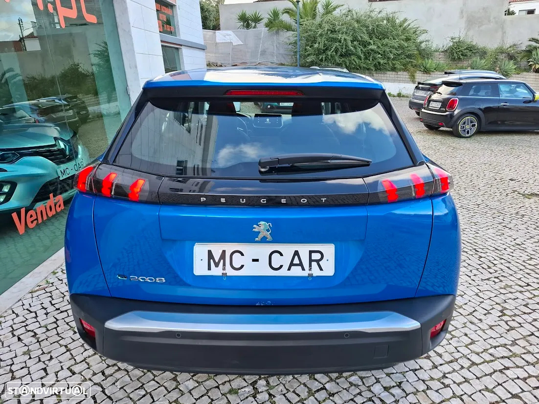 Peugeot e-2008 50 kWh Active Pack - 36