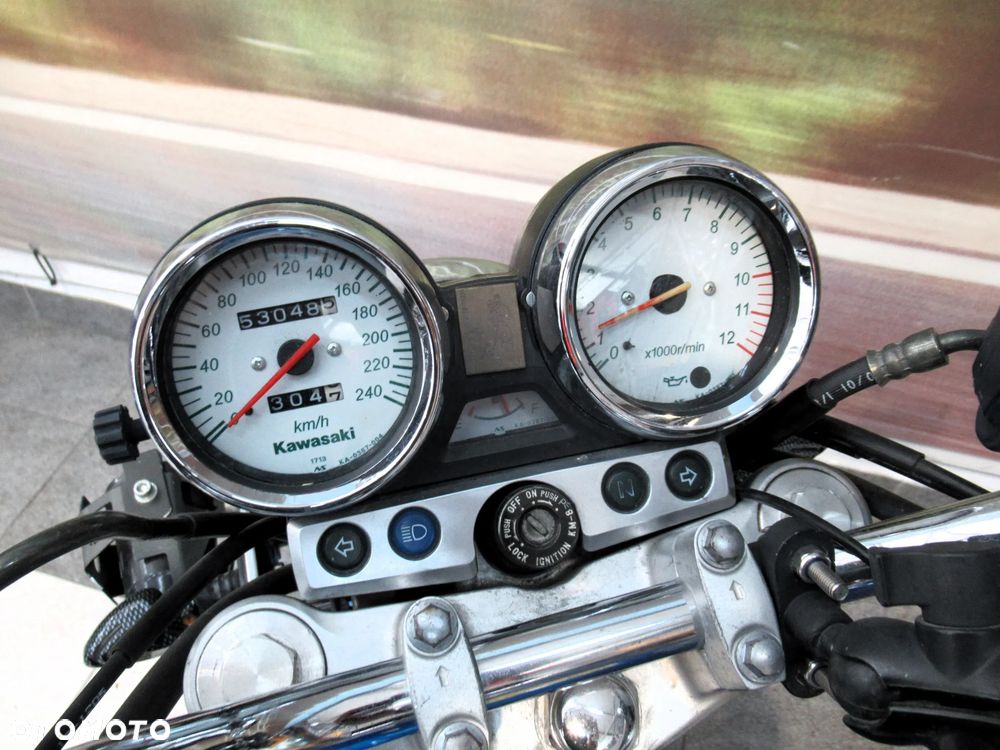 Kawasaki ZR - 15