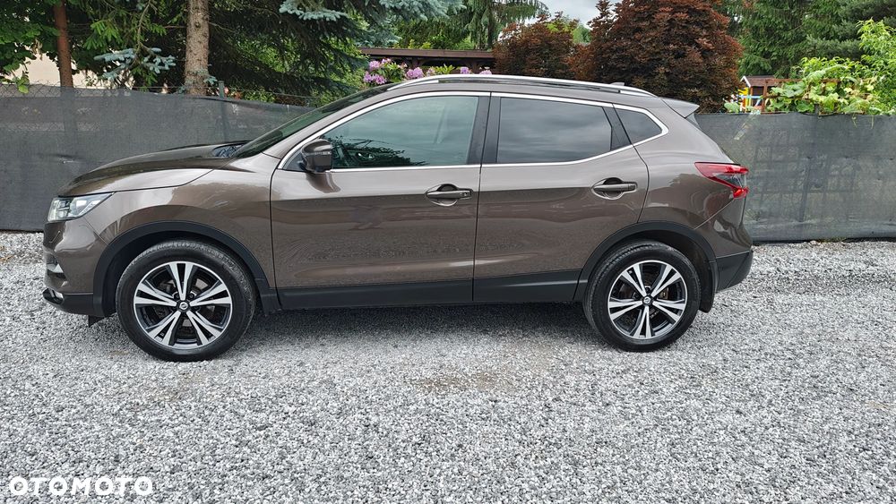 Nissan Qashqai - 2