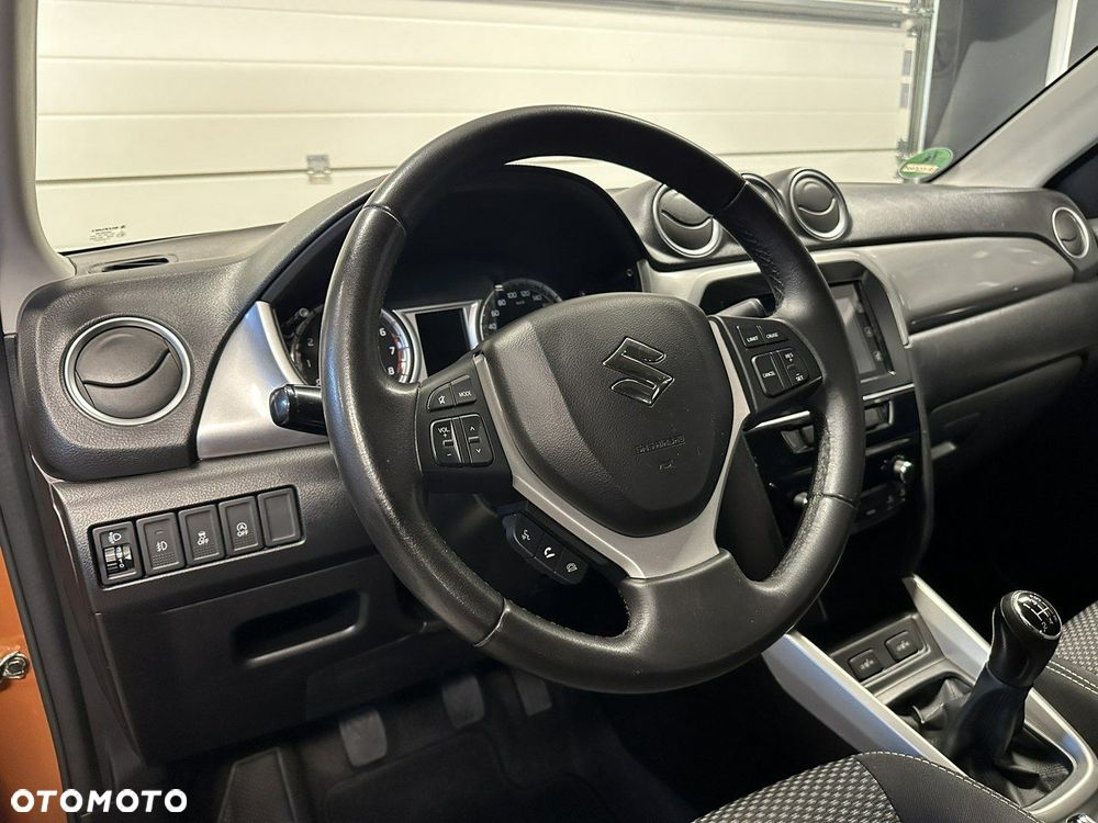Suzuki Vitara - 6