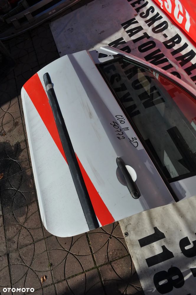 reno clio III 3D drzwi nr 50772 WYSYŁKA - 3