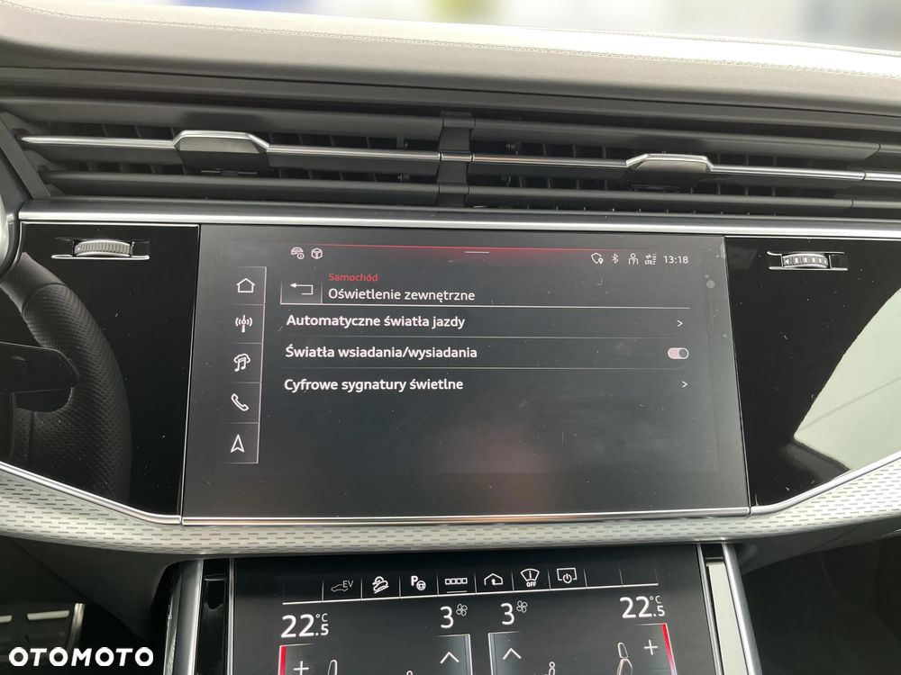 Audi Q8 - 32