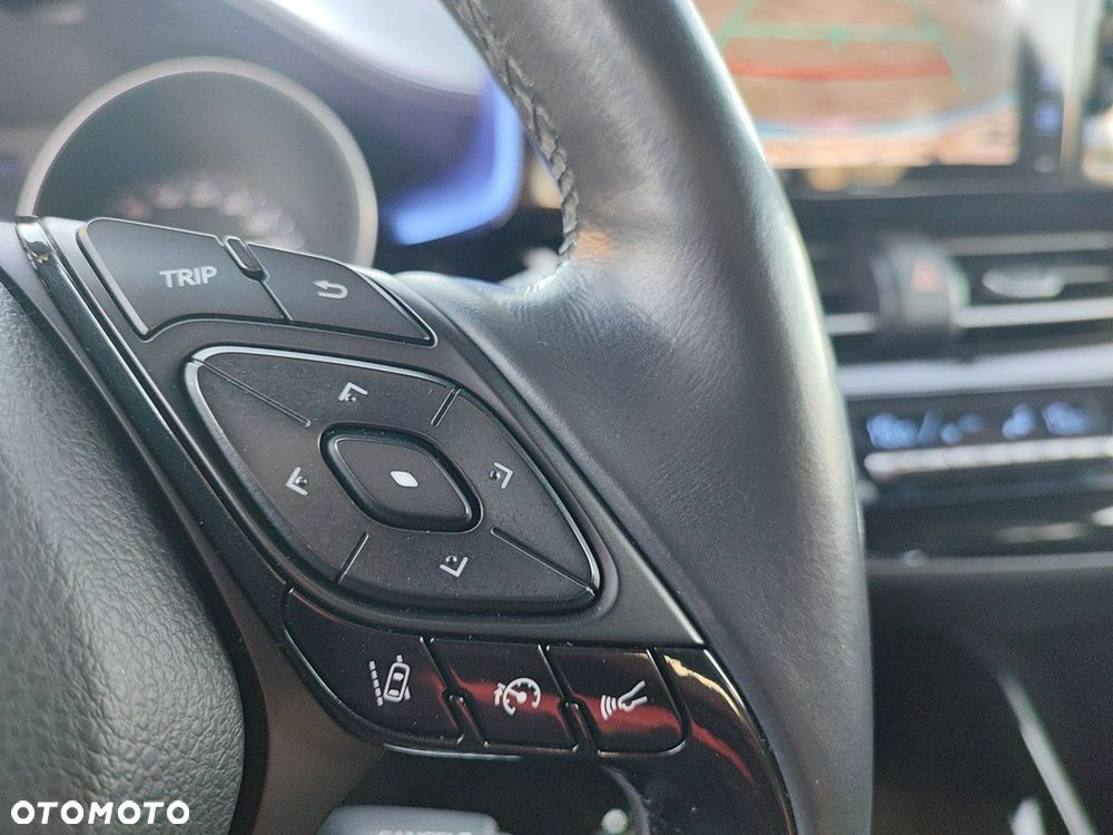 Toyota C-HR - 22