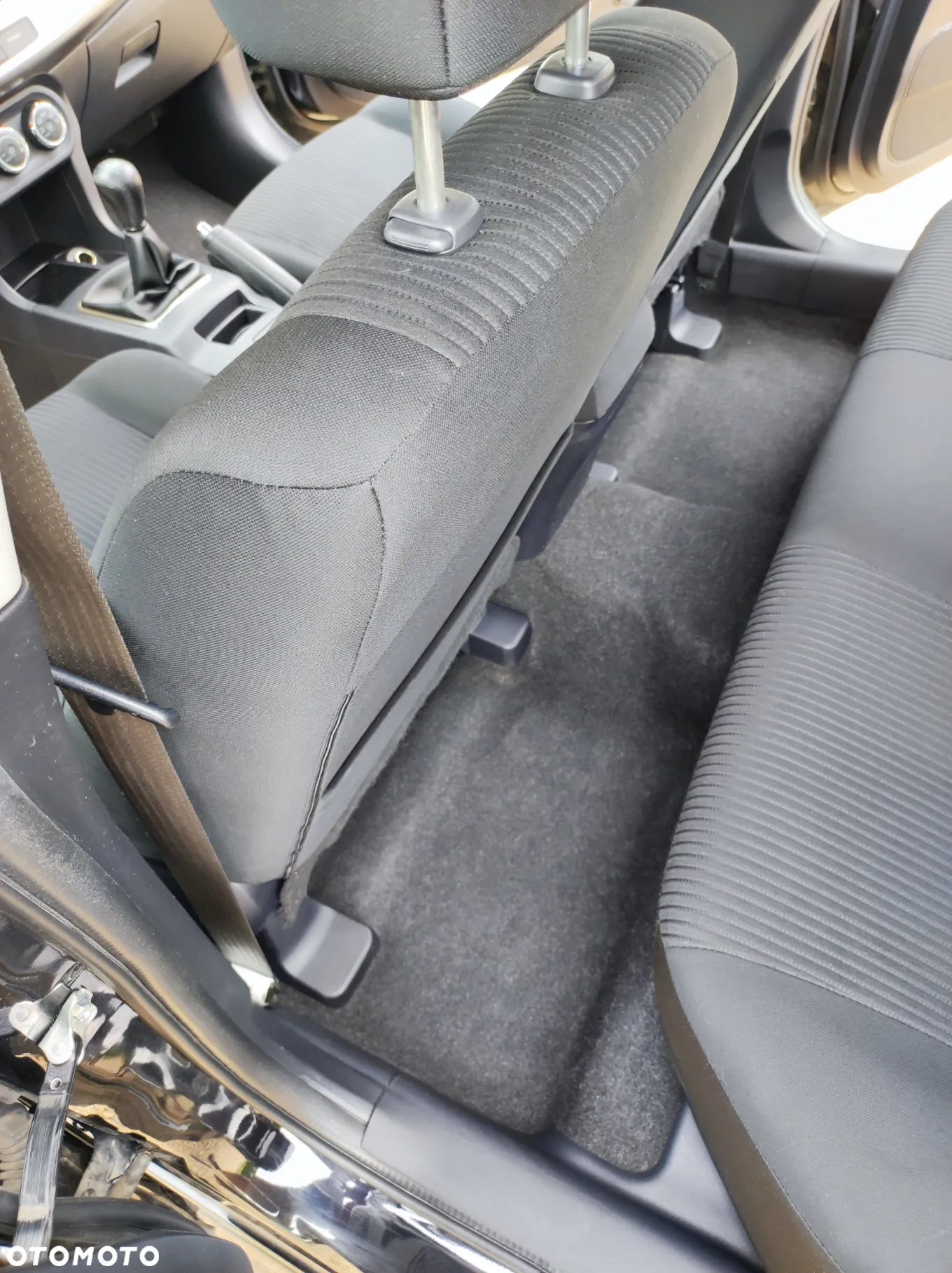 Mitsubishi Lancer - 7