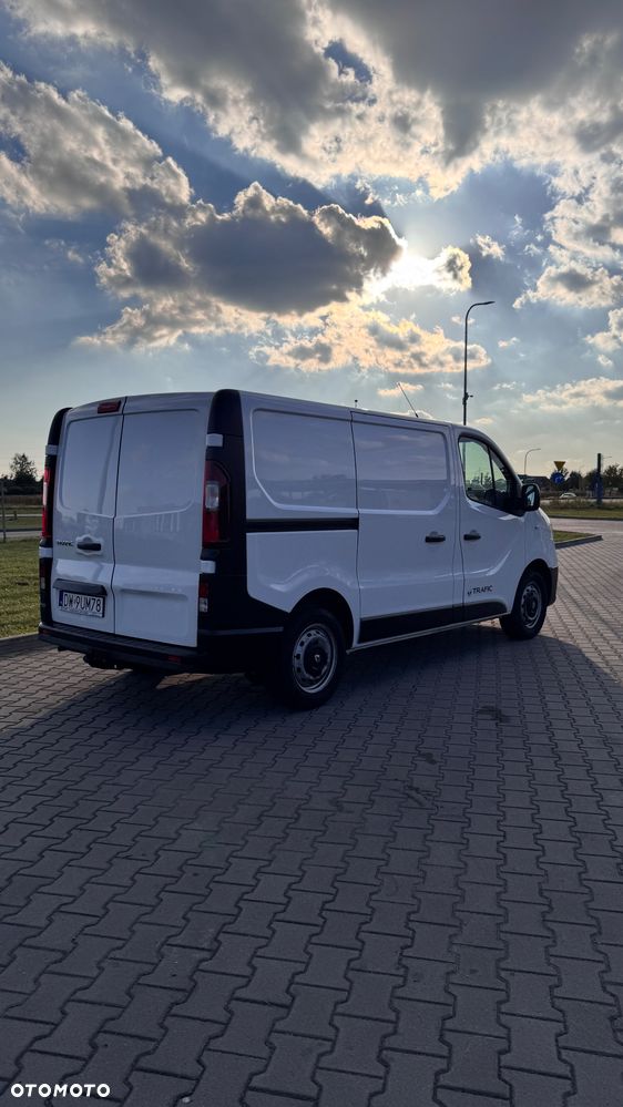 Renault TRAFIC - 6