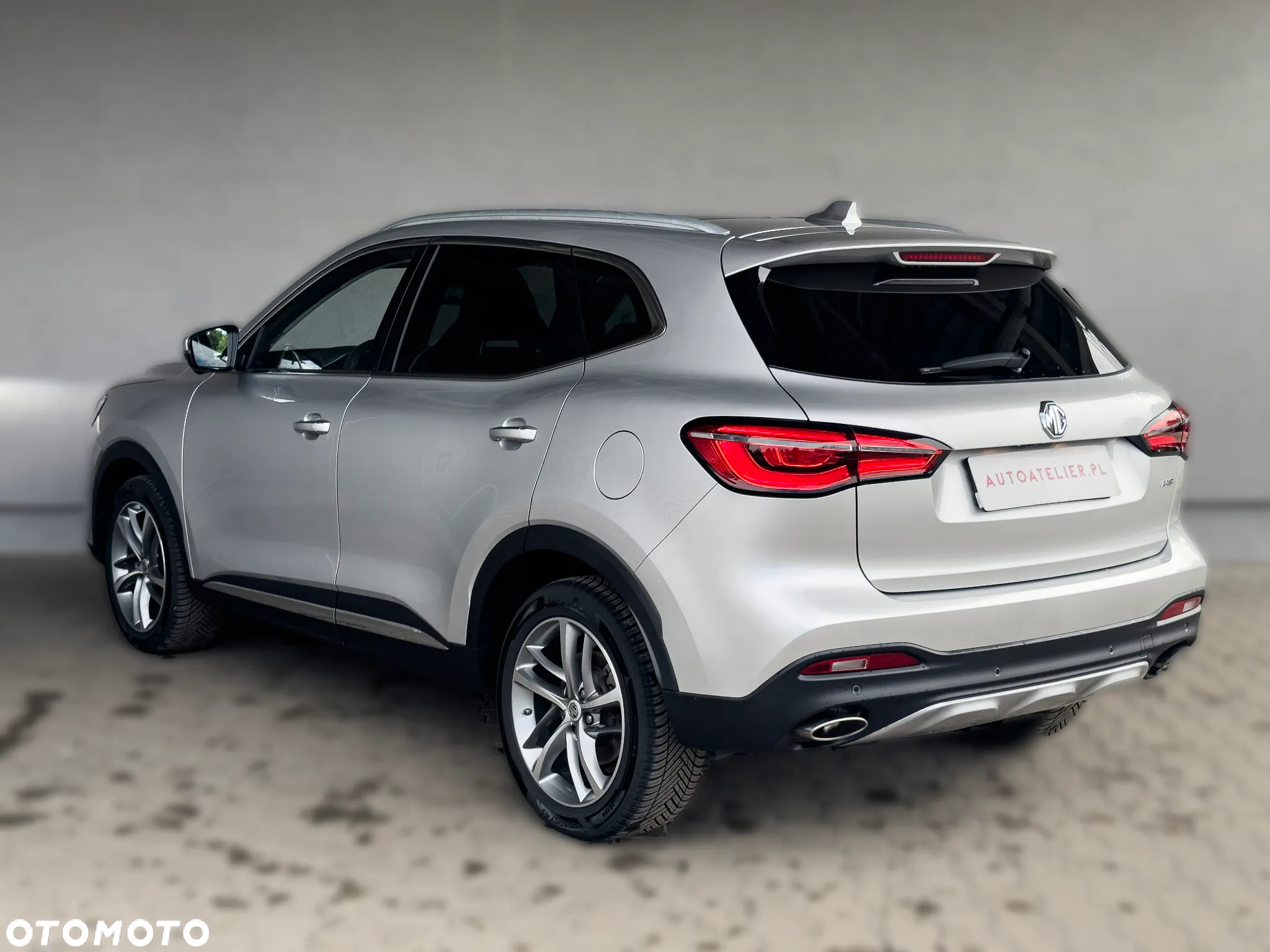 MG HS 1.5 T-GDI Exclusive DCT - 9