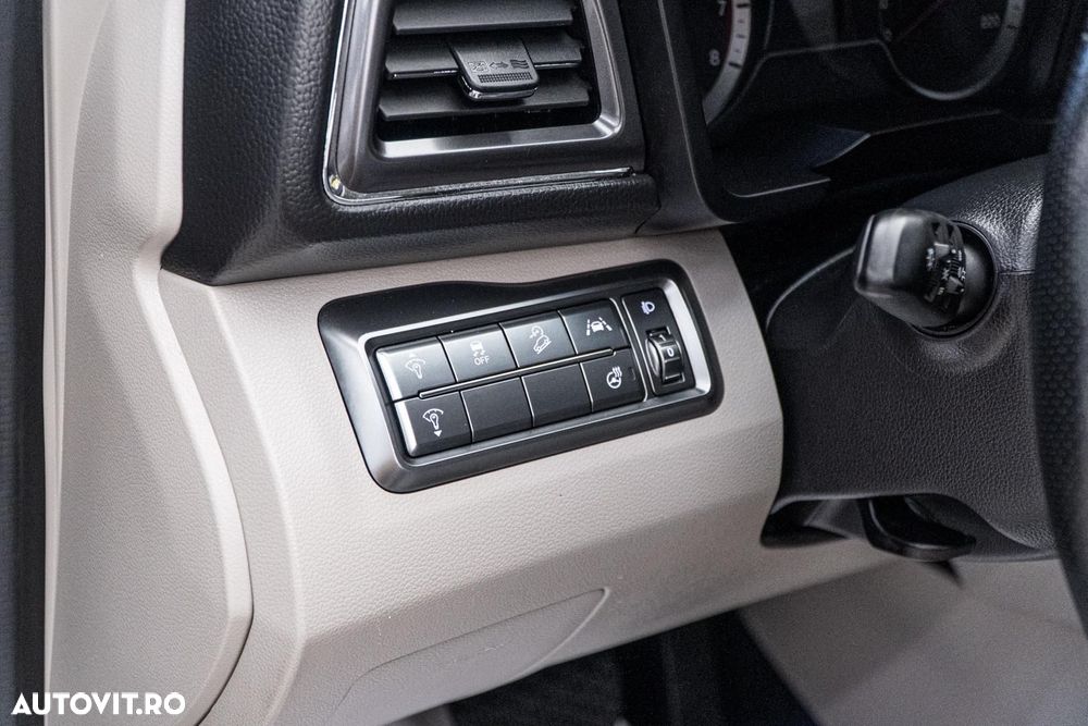 SsangYong Tivoli 1.5 T-GDi 2WD Automatik Sapphire - 25