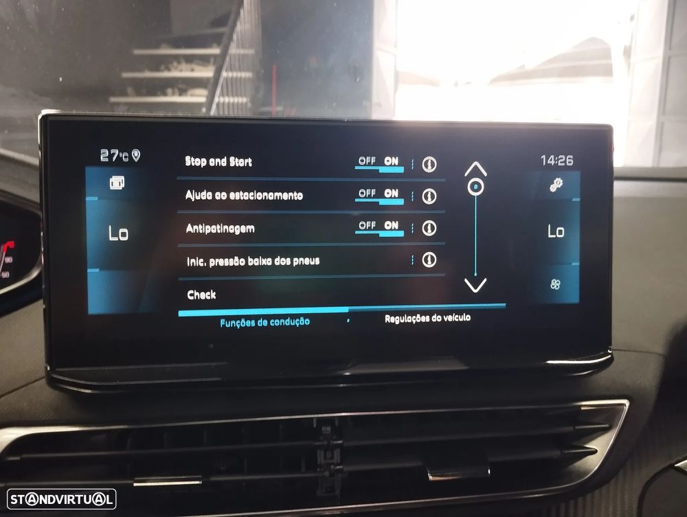 Peugeot 3008 1.5 BlueHDi Active Pack EAT8 - 30