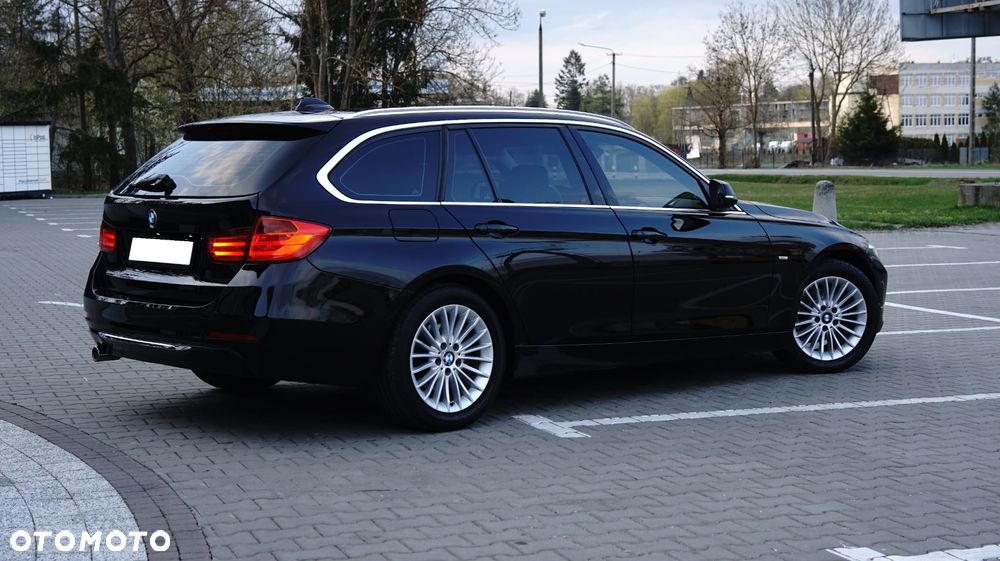 BMW Seria 3 318d Luxury Line - 8