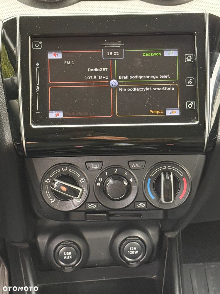 Suzuki Swift 1.2 Premium Plus - 8