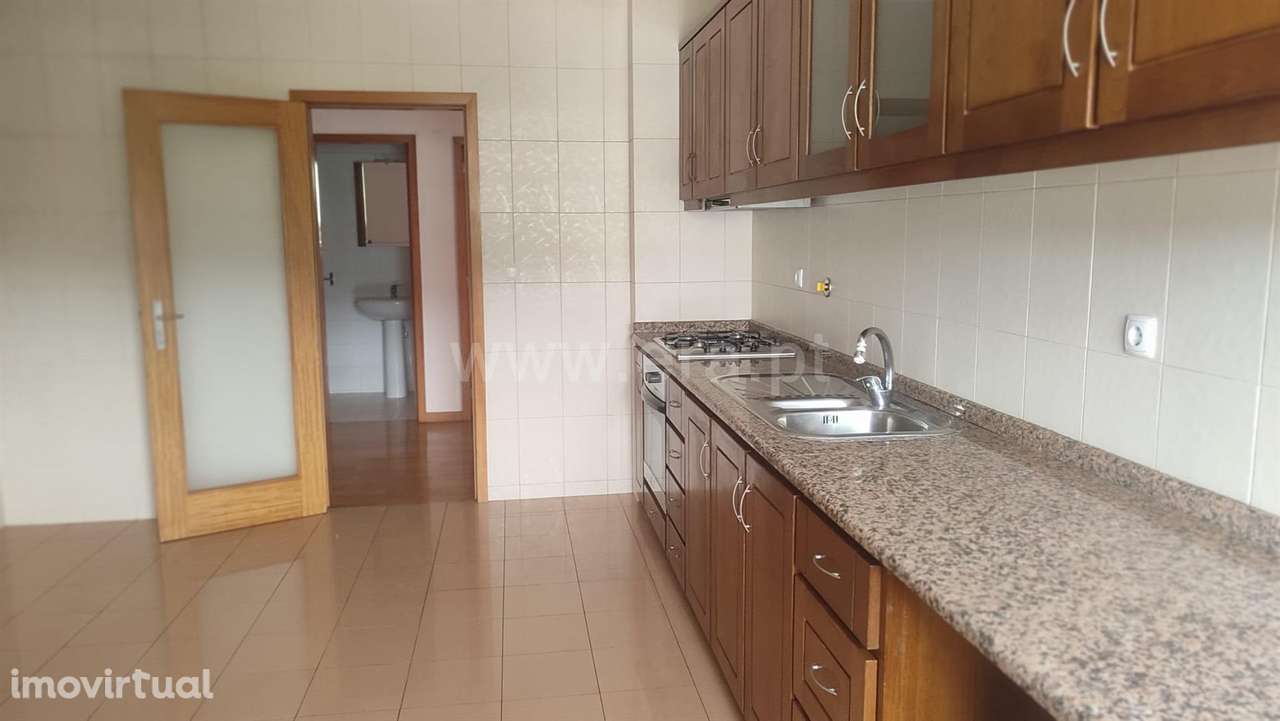 Apartamento T4 nas Termas de São Vicente, Penafiel - Grande imagem: 4/13