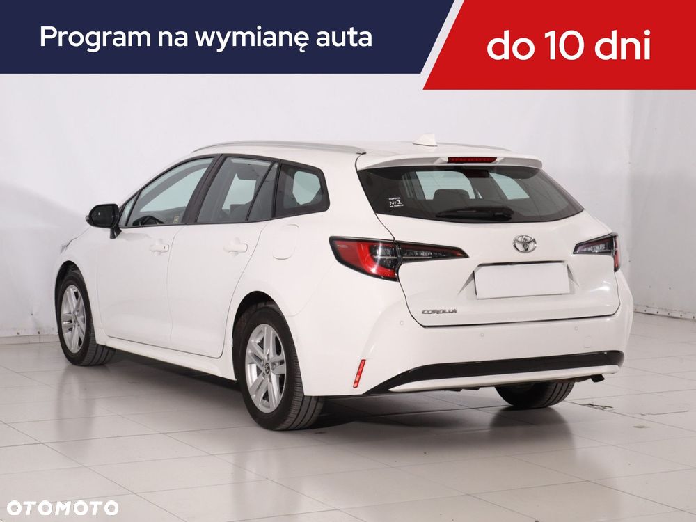 Toyota Corolla - 6