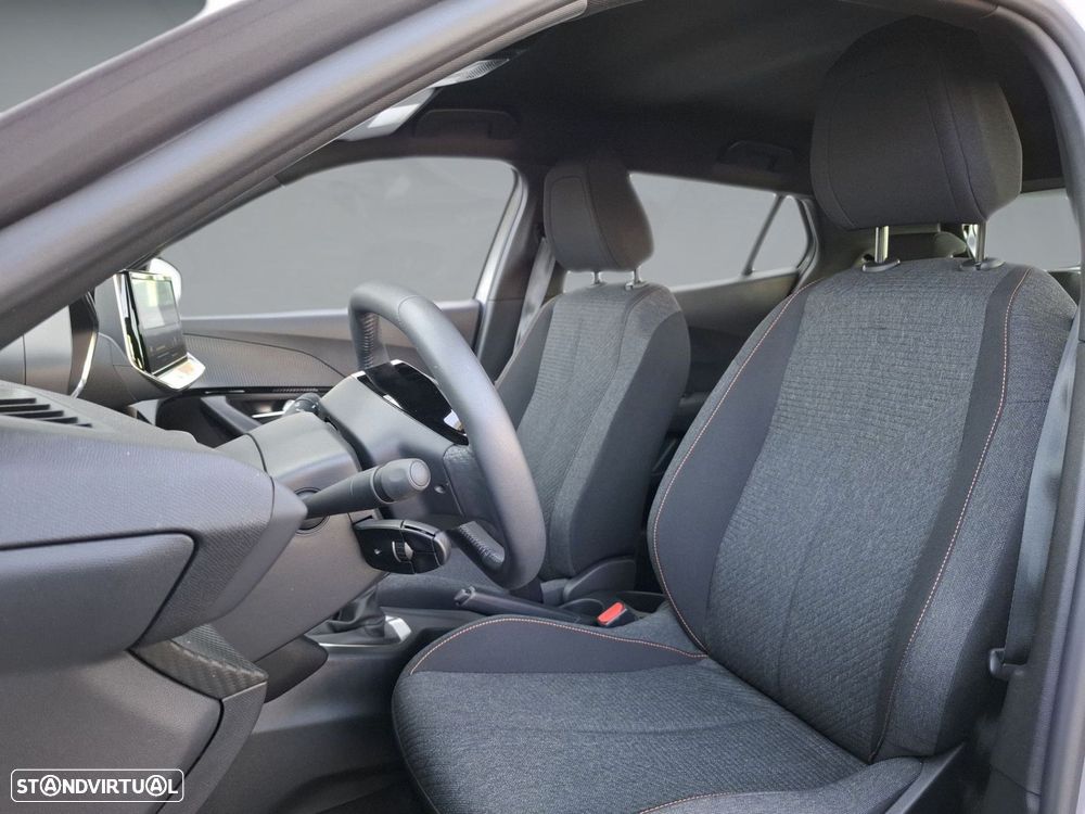 Peugeot 2008 1.2 Style - 11