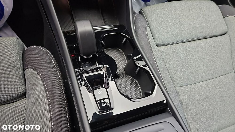Volvo XC 40 B3 Plus Dark - 19