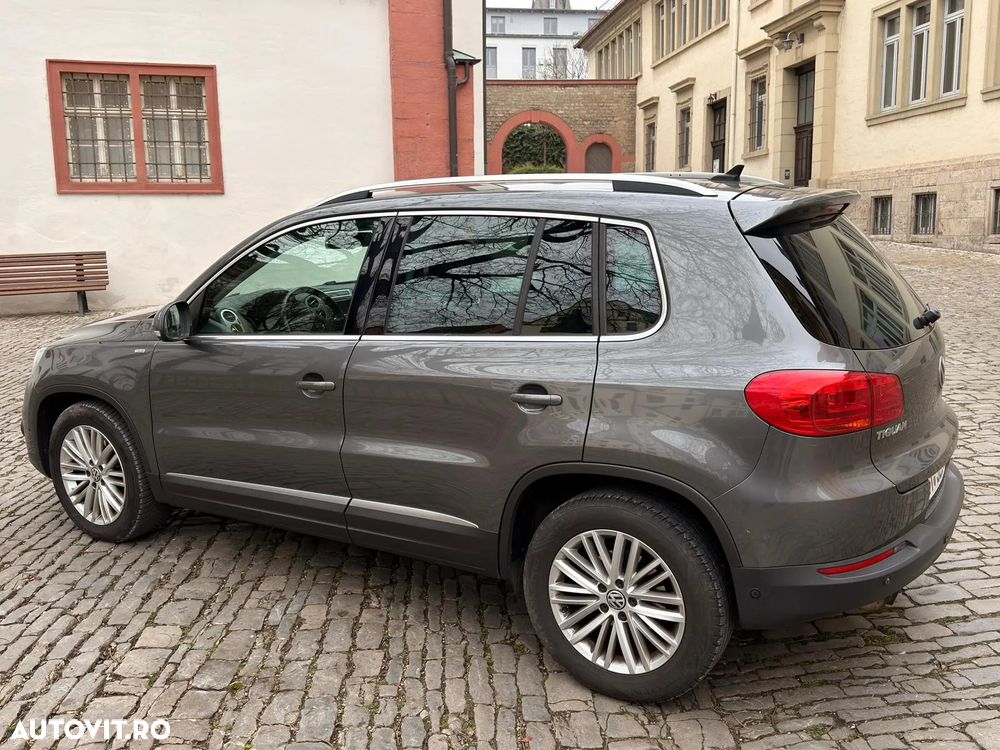 Volkswagen Tiguan 2.0 TDI DPF BlueMotion Technology Cup Sport & Style - 2