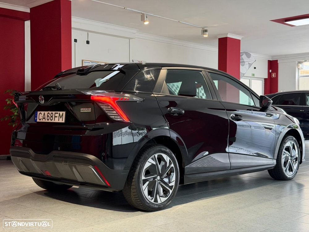 MG MG4 51 kWh Standard - 13