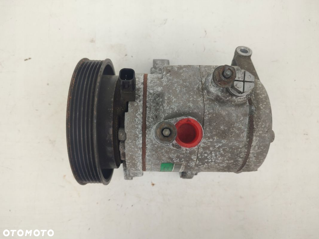 Sprężarka klimatyzacji JEEP CHEROKEE LIBERTY KK 3.7 V6 F500-DP7GA-02 - 2