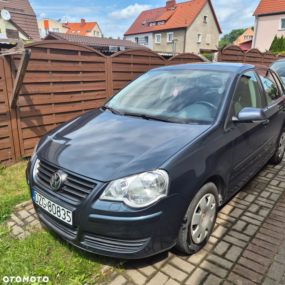 Volkswagen Polo - 2
