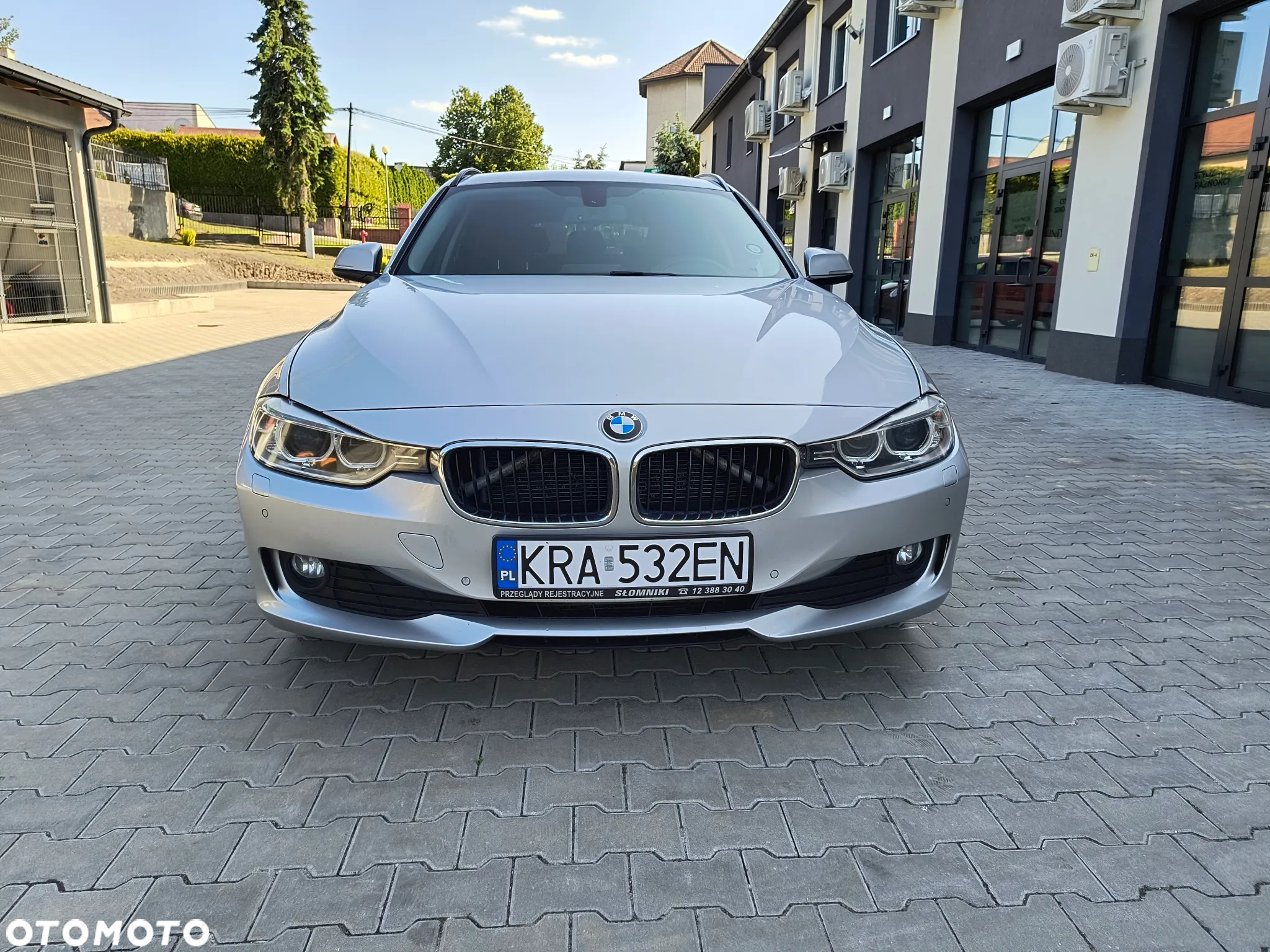 BMW Seria 3 320d DPF Touring - 21
