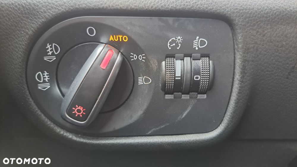 Audi A1 Sportback 1.6 TDI S tronic Attraction - 21