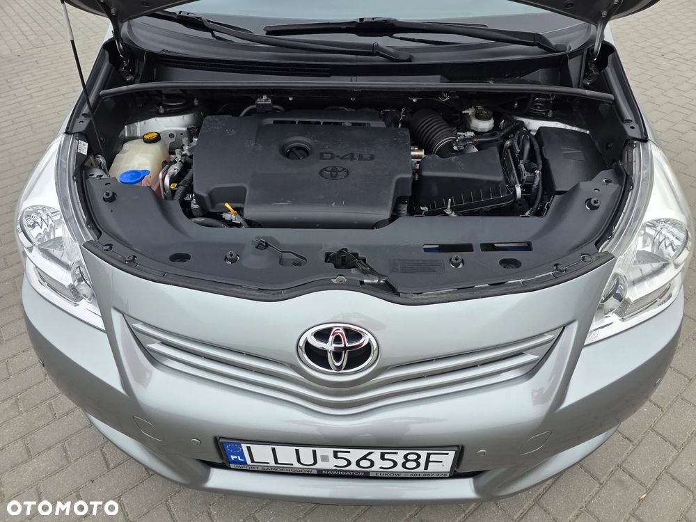 Toyota Verso 2.0 D-4D Life - 24
