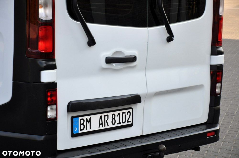 Renault Trafic - 16