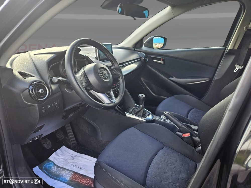 Mazda 2 1.5 Sky.Evolve Navi - 18