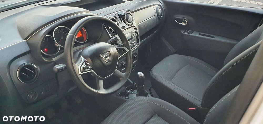 Dacia Dokker - 10