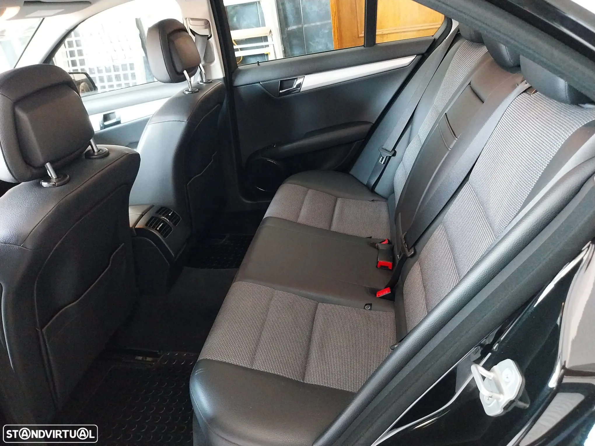 Mercedes-Benz C 220 BlueTEC Avantgarde - 8