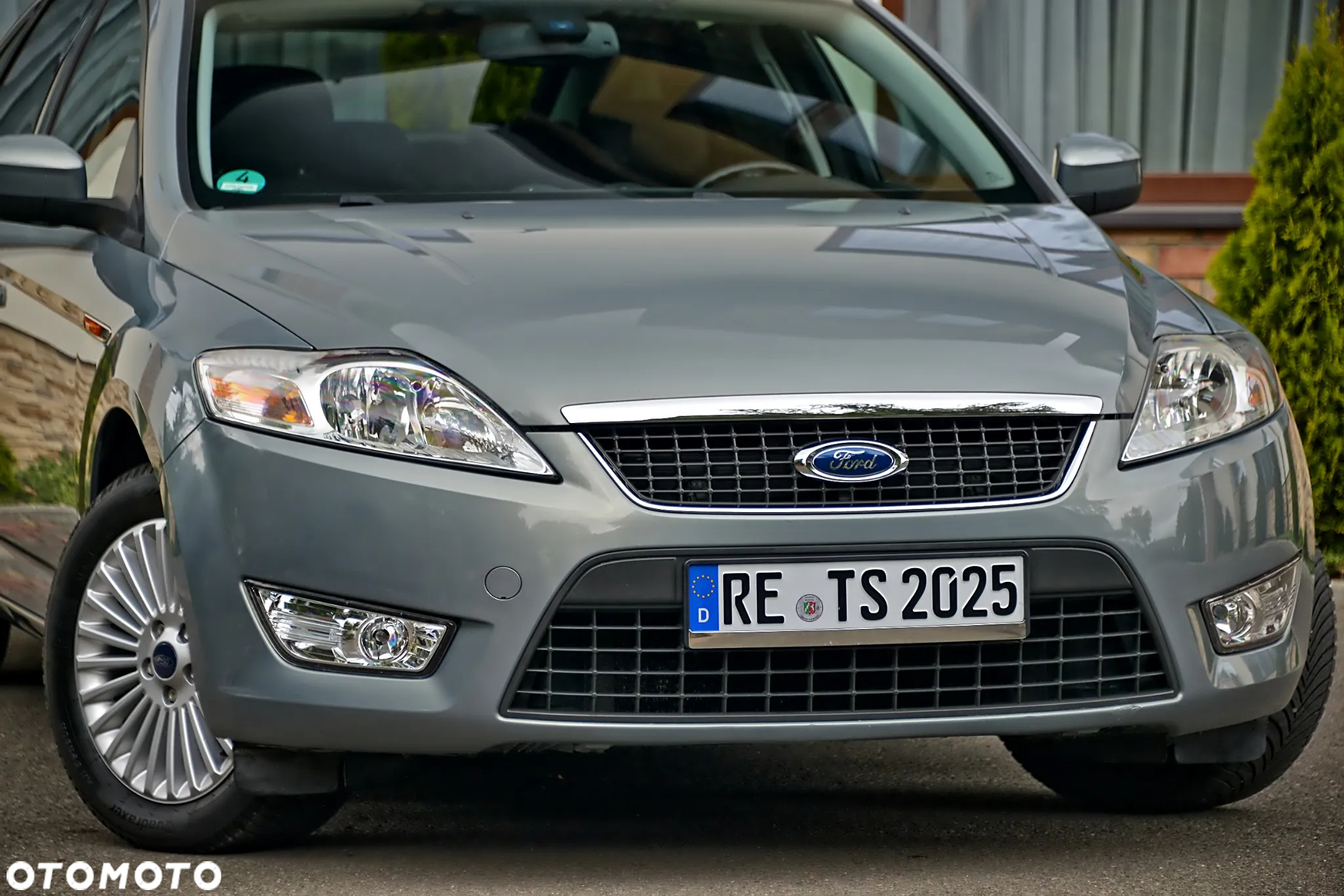 Ford Mondeo 1.6 Trend - 13