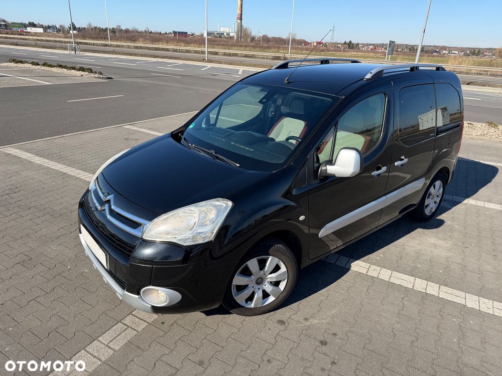 Citroën Berlingo e-HDi 90 FAP EGS6 Start Stop Silver Selection - 34