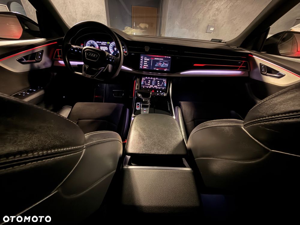 Audi Q8 45 TDI mHEV Quattro Tiptronic - 24