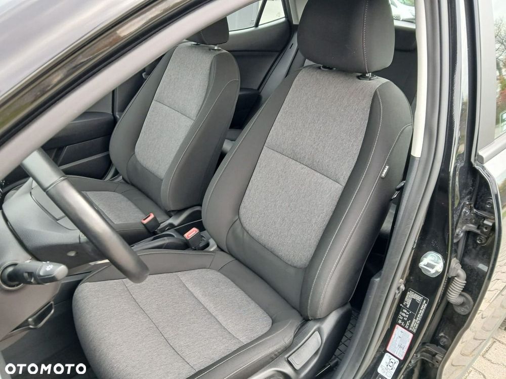 Kia Stonic 1.2 M - 11