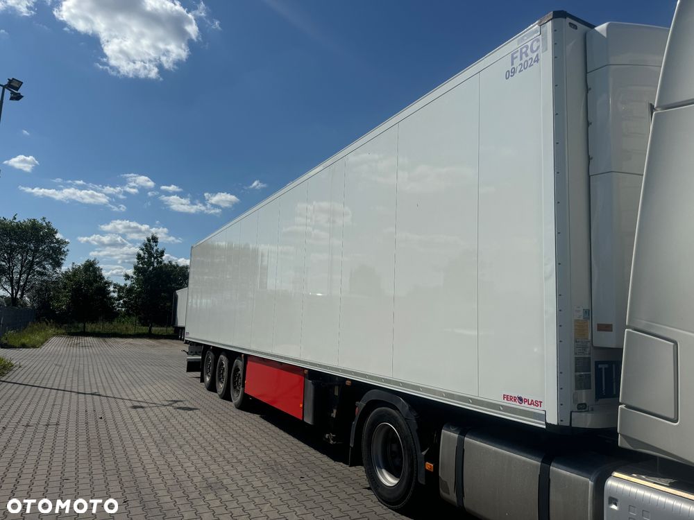 Schmitz Cargobull Hakówka - 9