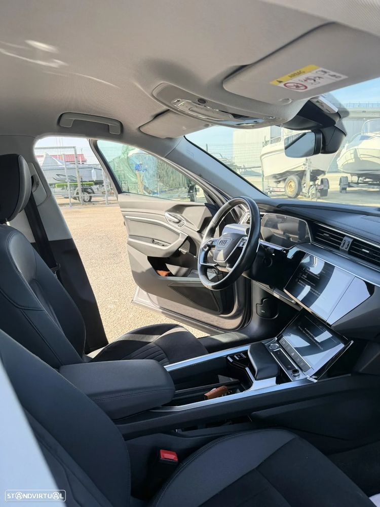 Audi e-tron 55 quattro - 5