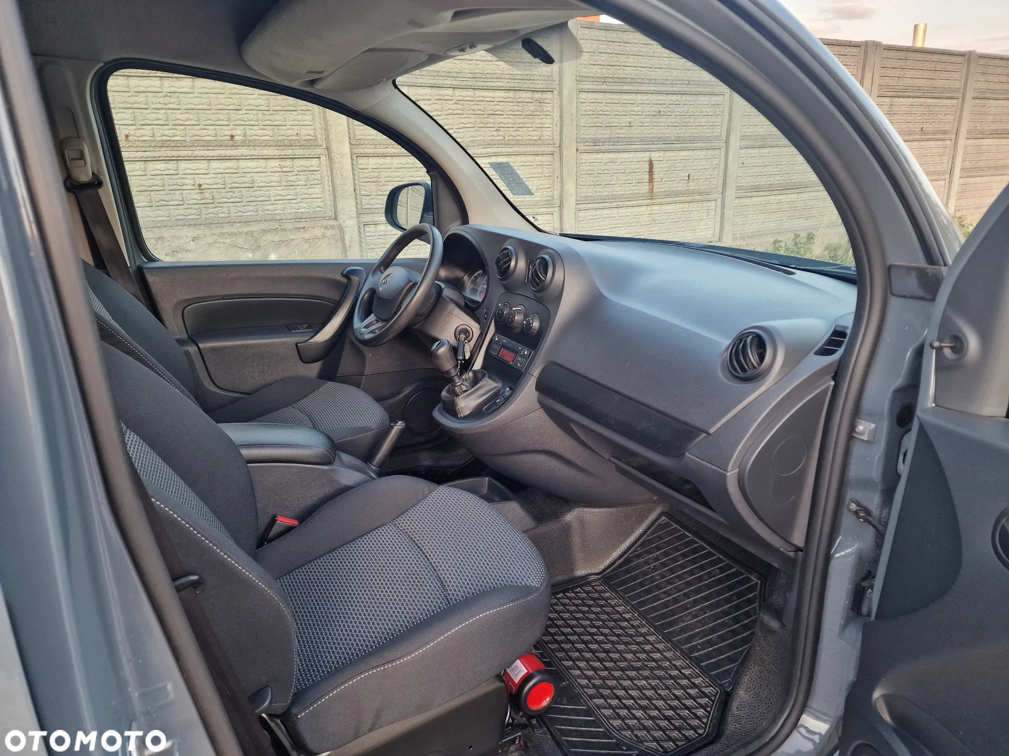 Mercedes-Benz Citan - 12