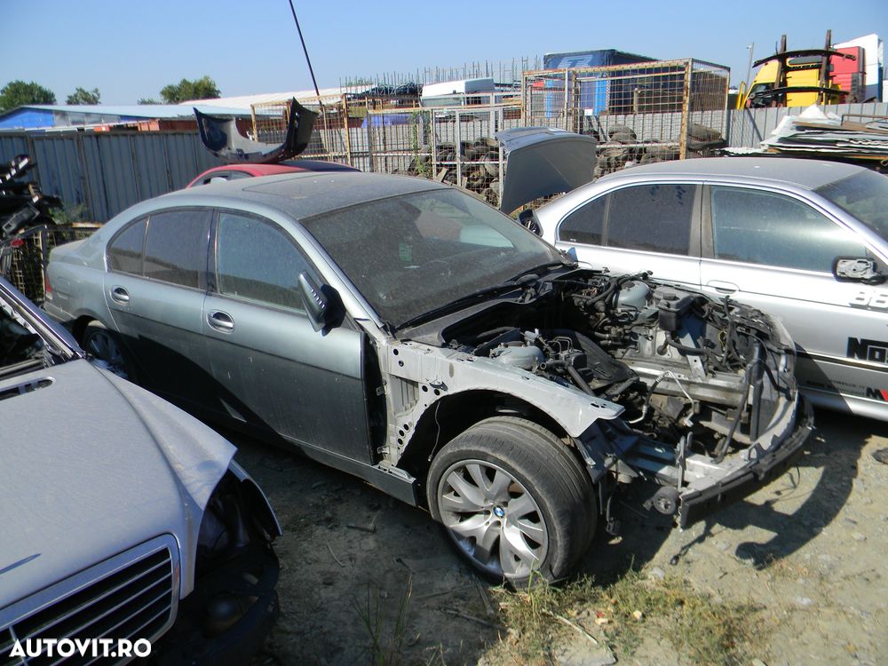 Dezmembrari  BMW 7 (E65, E66, E67)  2001  > 2009 730 d Motorina - 2