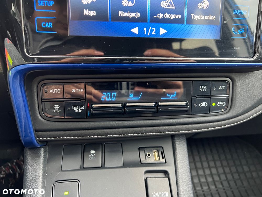 Toyota Auris 1.8 HSD Luna - 16