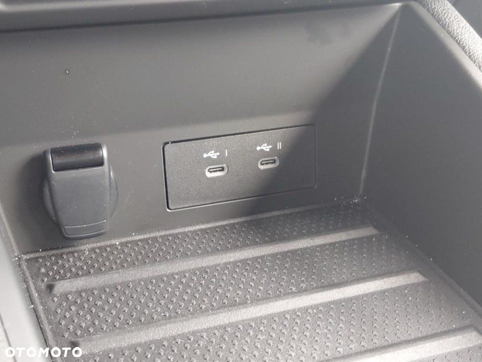 Renault Captur - 27