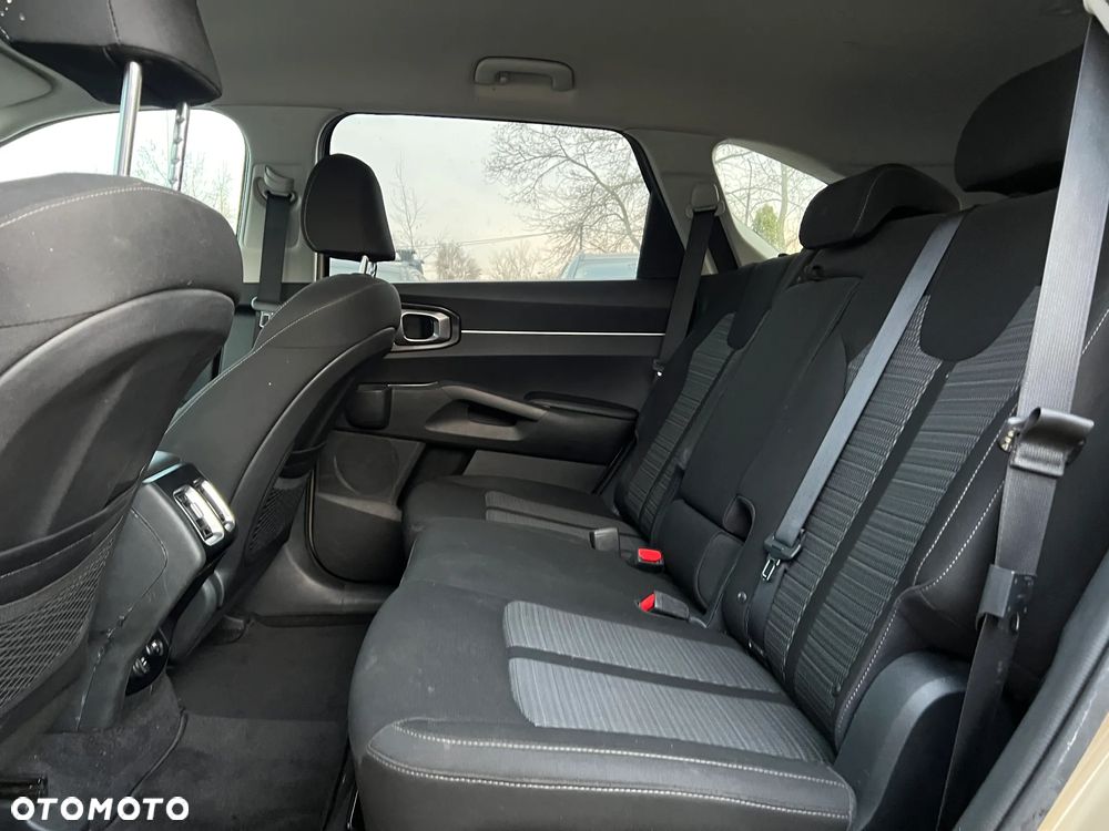 Kia Sorento - 28