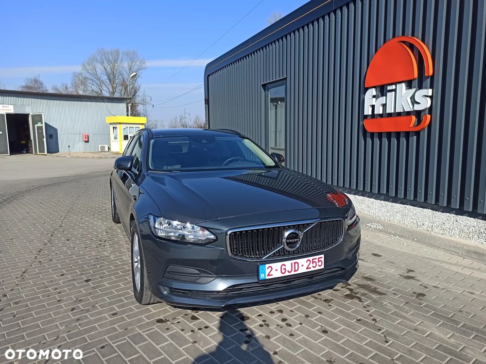 Volvo V90 - 10