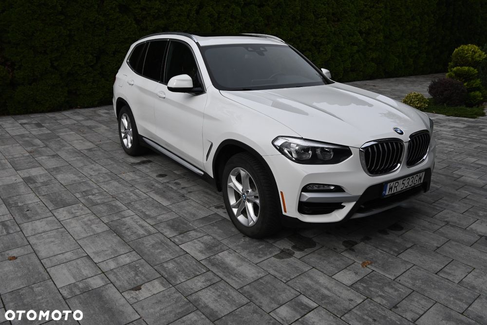 BMW X3 2018 photo 2