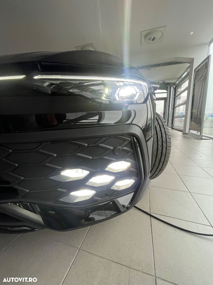 Volkswagen Golf - 11