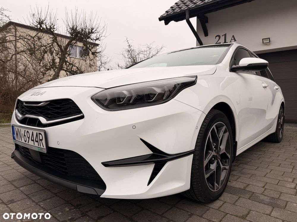 Kia Ceed 1.5 T-GDI L Business Line Plus DCT - 19