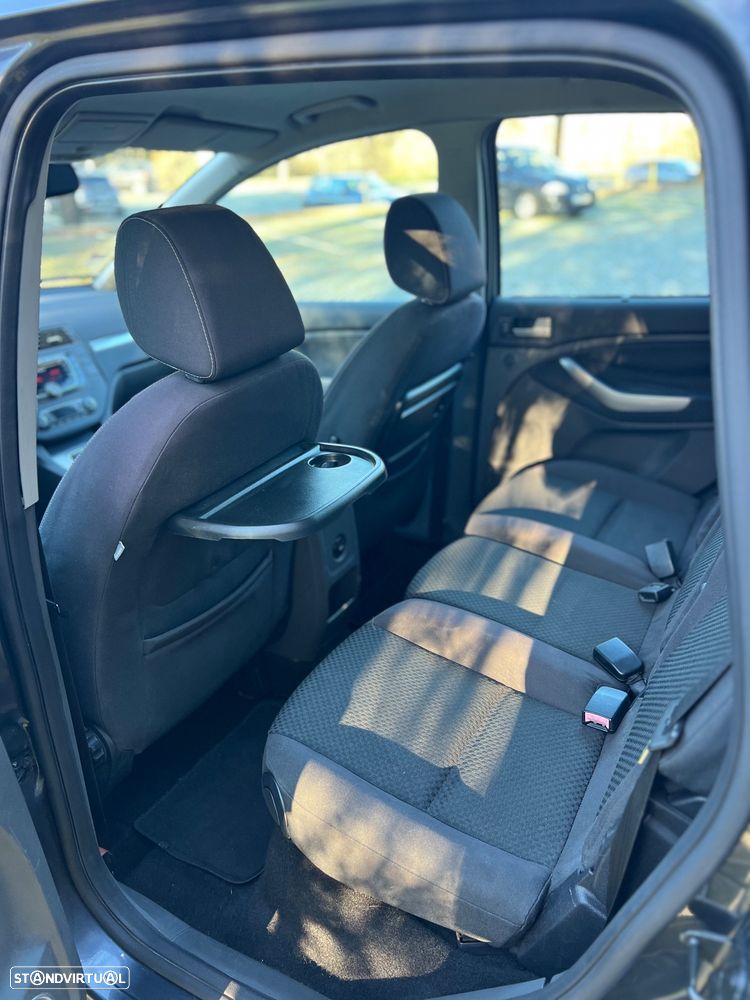 Ford C-Max 1.6 TDCi Titanium - 5