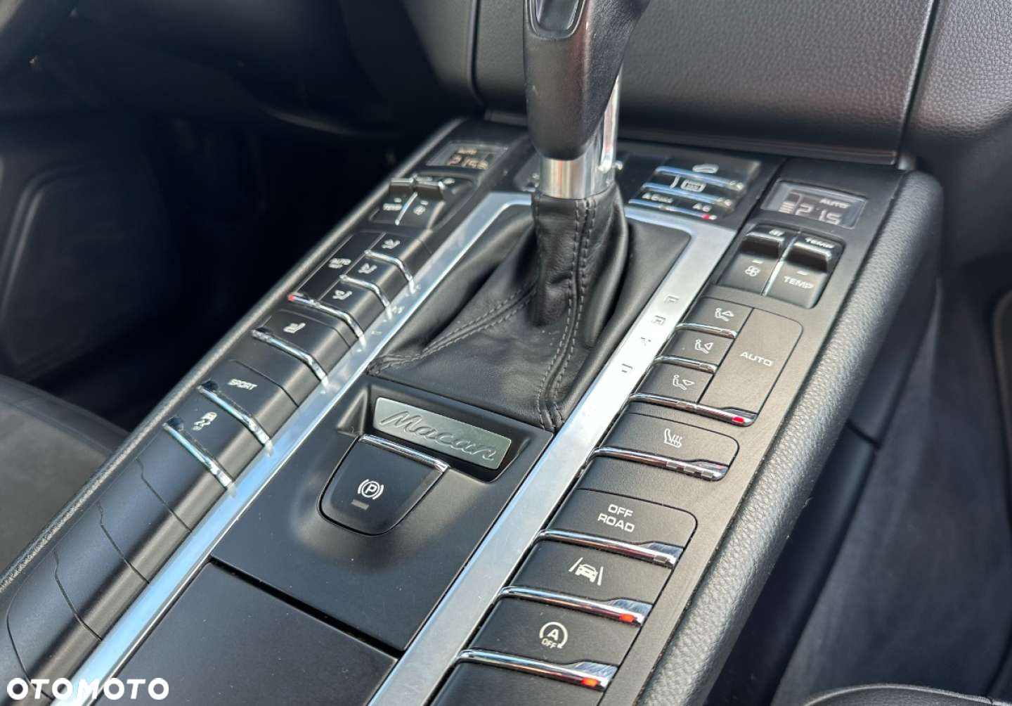Porsche Macan - 21