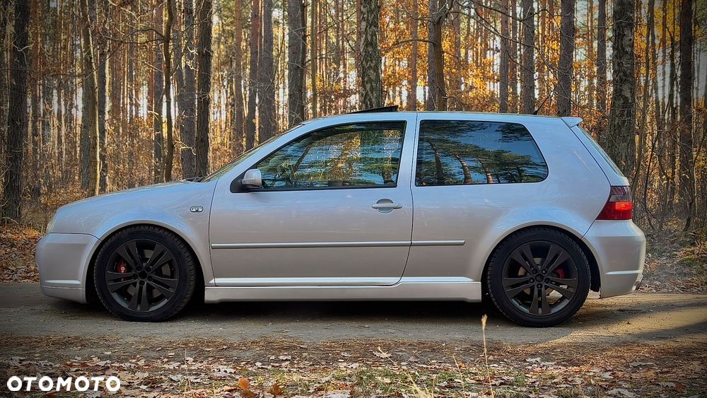 Volkswagen Golf 1.9 TDI Highline - 5