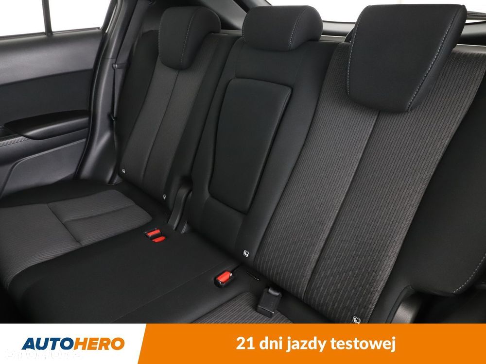Mitsubishi Eclipse Cross - 14