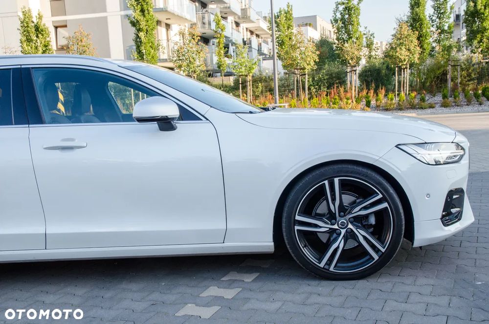 Volvo V90 D4 Geartronic R Design - 13