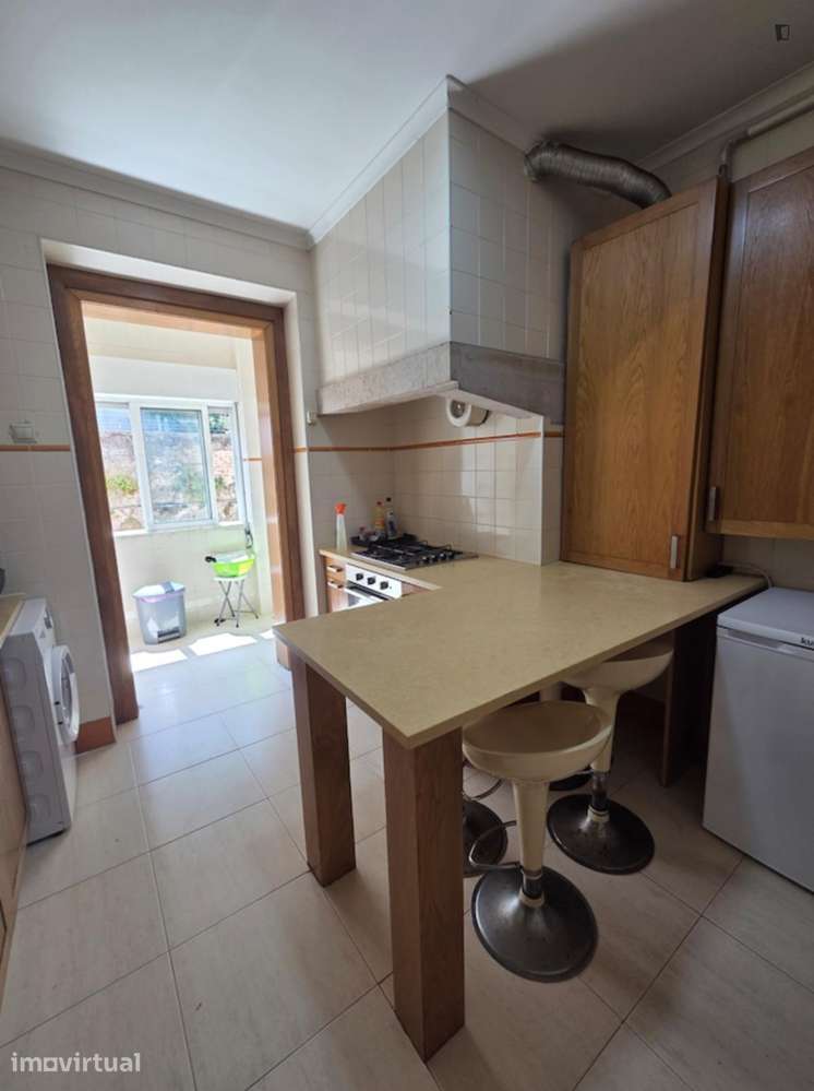 Quarto - localizado em Arroios Lisbon - Grande imagem: 4/22